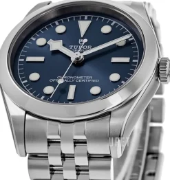 Black Bay 36 Blå/Stål Ø36 mm