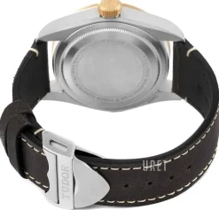 Black Bay GMT Svart/Läder Ø41 mm