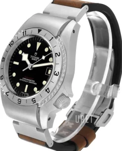 Black Bay P01 Svart/Läder Ø42 mm