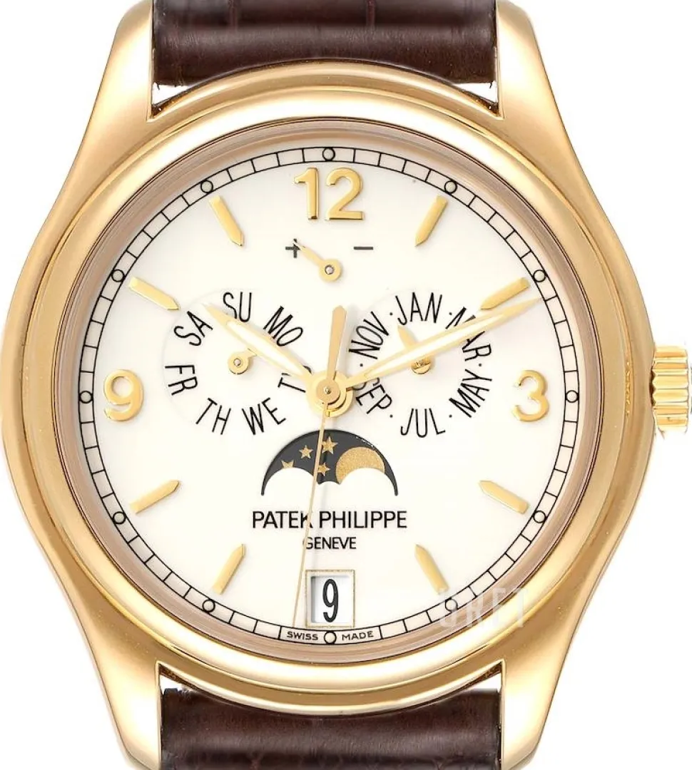 Complicated Annual Calender Vit/Läder Ø39 mm