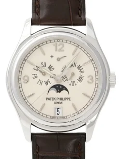 Complicated Annual Calender Vit/Läder Ø39 mm