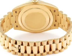 Day-Date 40 Champagnefärgad/18 karat gult guld Ø40 mm