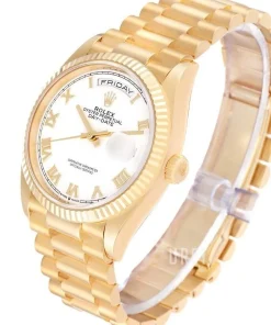 Day-Date 36 Vit/18 karat gult guld Ø36 mm