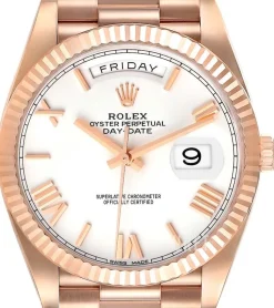 Day-Date 40 Vit/18 karat roséguld Ø40 mm