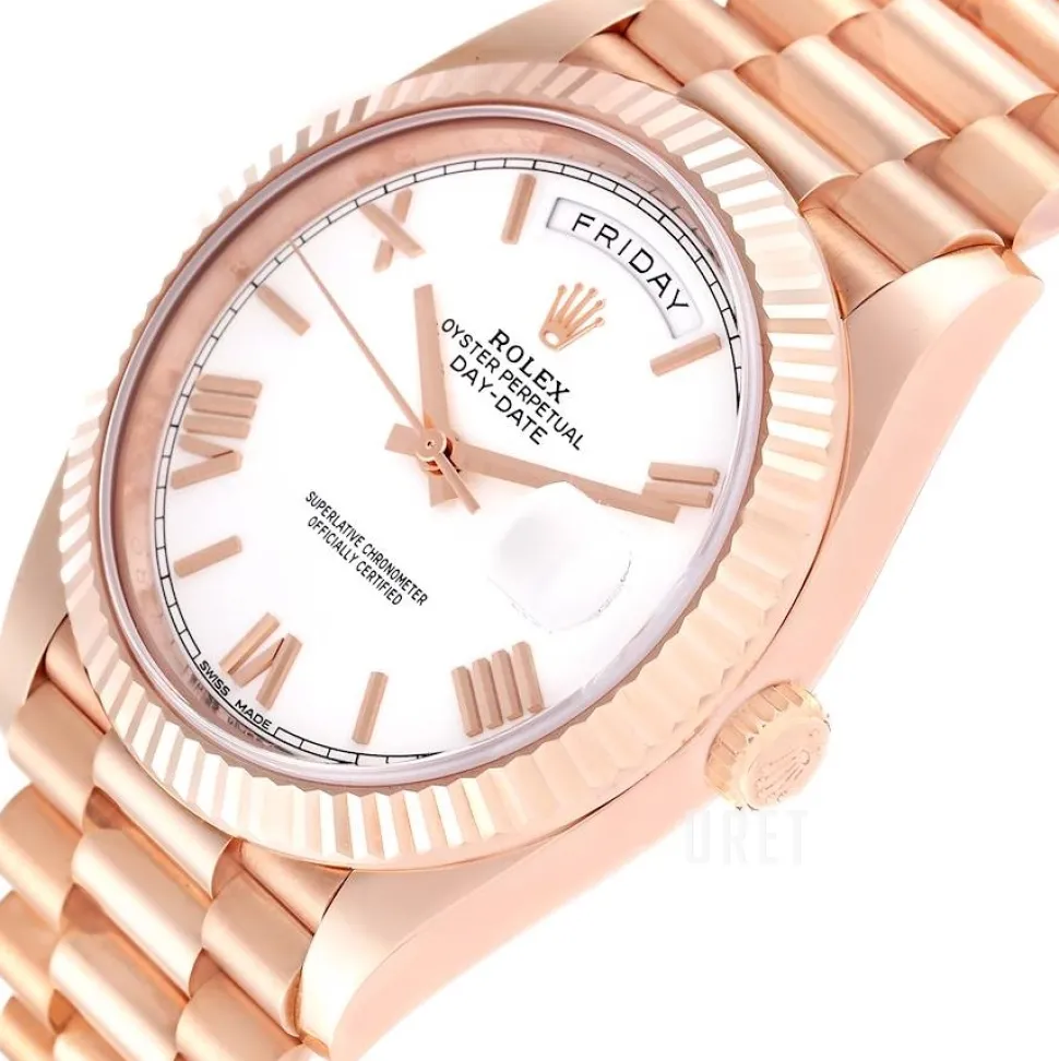 Day-Date 40 Vit/18 karat roséguld Ø40 mm