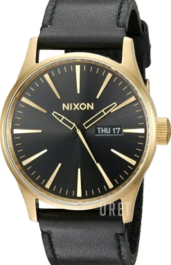 The Sentry Svart/Läder Ø42 mm